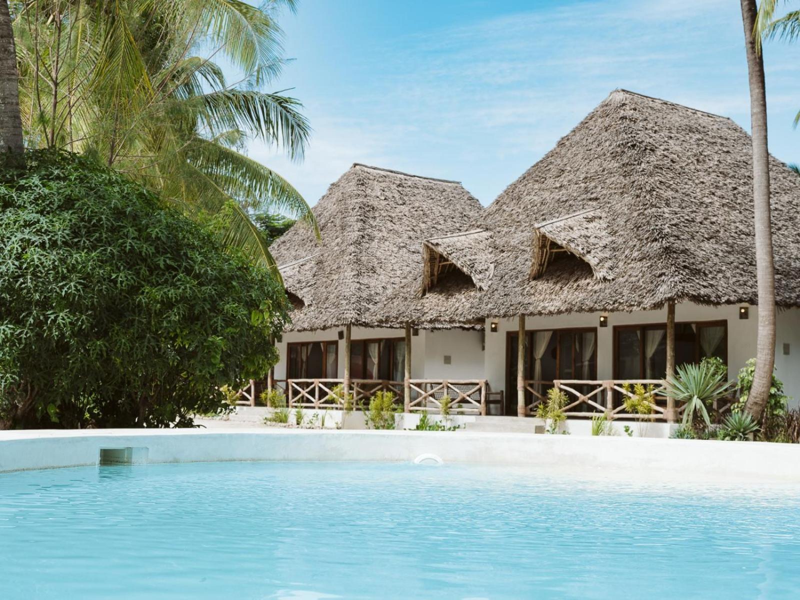 Bahati Sunset Bungalows Michamvi Bagian luar foto