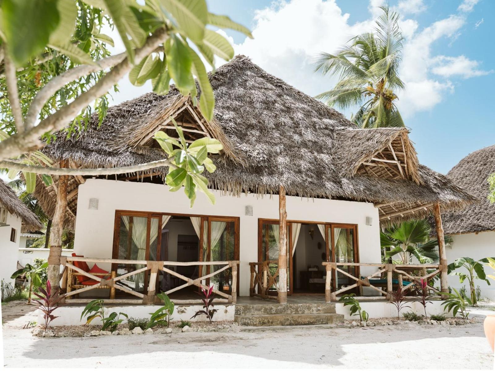 Bahati Sunset Bungalows Michamvi Bagian luar foto